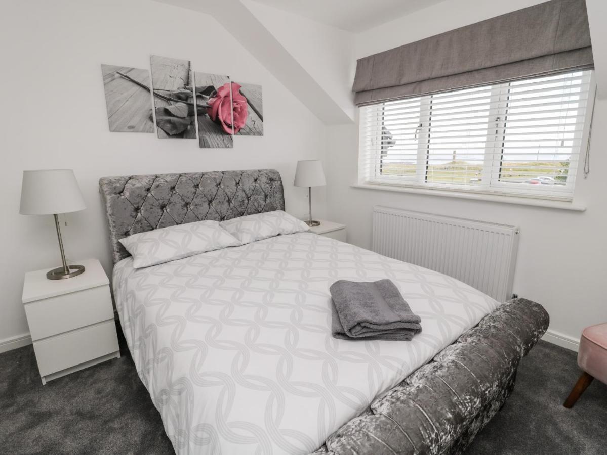 Amble Views Villa Morpeth Exterior photo